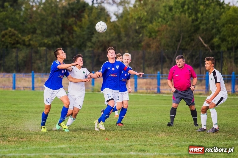 Zdjęcie w galerii na portalu naszraciborz.pl: Juniorzy Rekordu Bielsko-Biała lepsi na raciborskim hasioku wiadomości z regionu