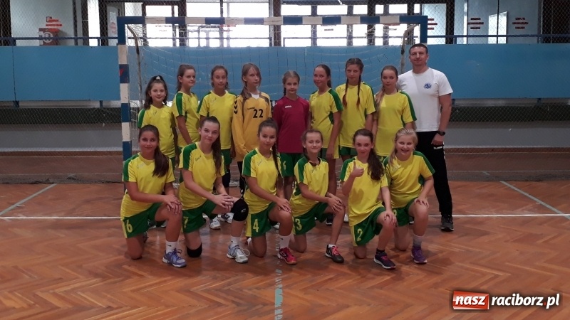 Zdjęcie w galerii na portalu naszraciborz.pl: Dwa sukcesy najmłodszych szczypiornistek z Pietrowic wiadomości z regionu