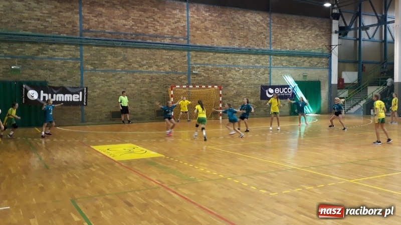 Zdjęcie w galerii na portalu naszraciborz.pl: Dwa sukcesy najmłodszych szczypiornistek z Pietrowic wiadomości z regionu