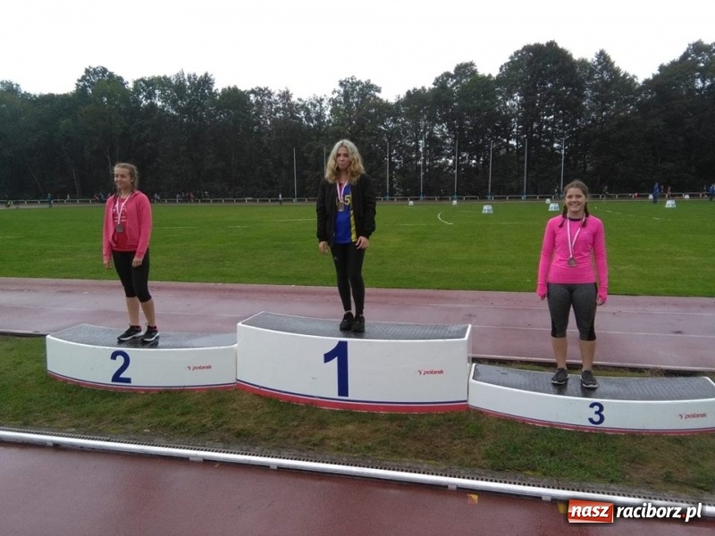 Zdjęcie w galerii na portalu naszraciborz.pl: Pięć medali raciborskich lekkoatletów w Bielsku-Białej  wiadomości z regionu