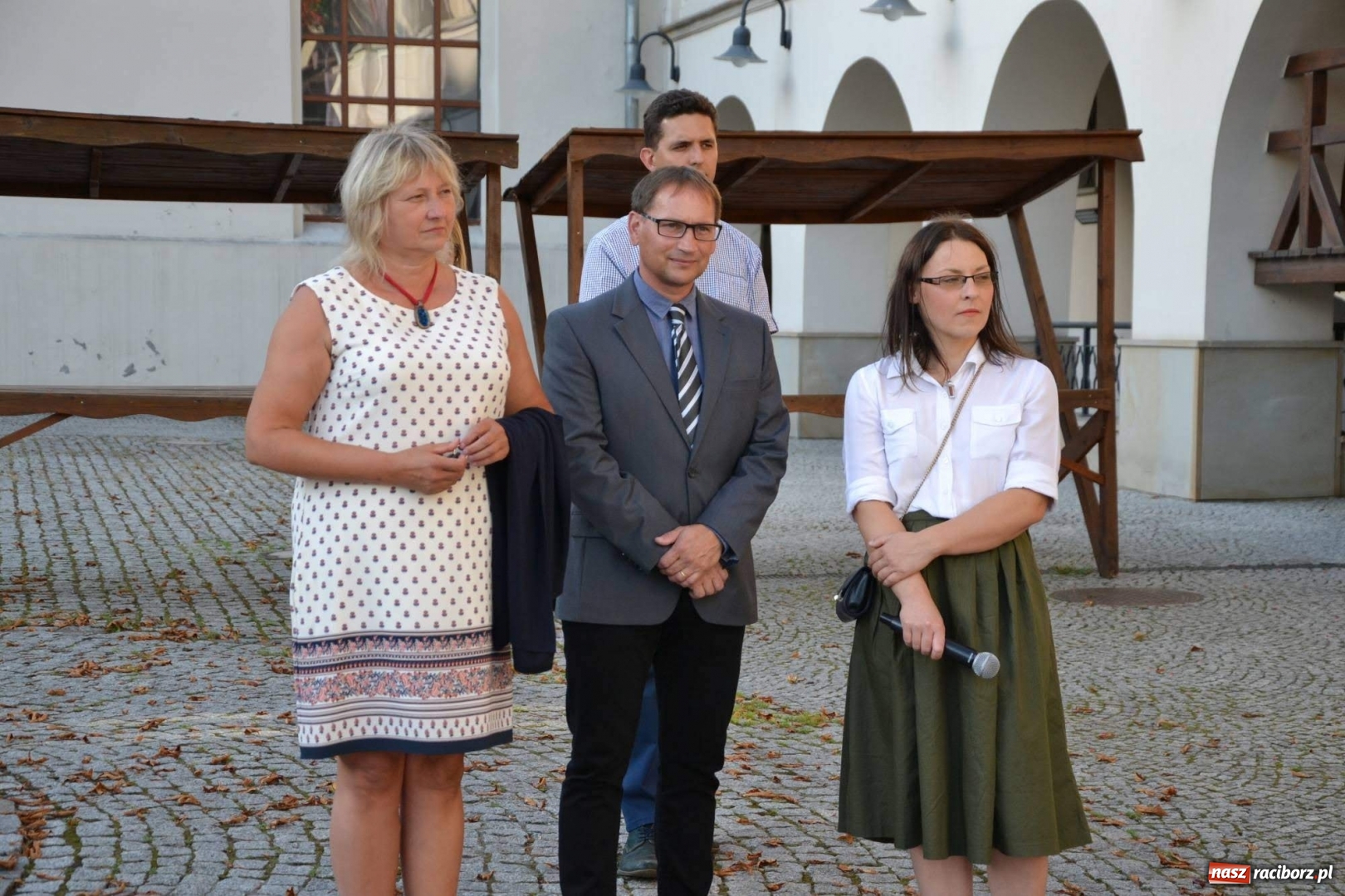 Zdjęcie w galerii na portalu naszraciborz.pl: Przy książęcym stole - wernisaż z degustacją potraw na Zamku Piastowskim wiadomości z regionu