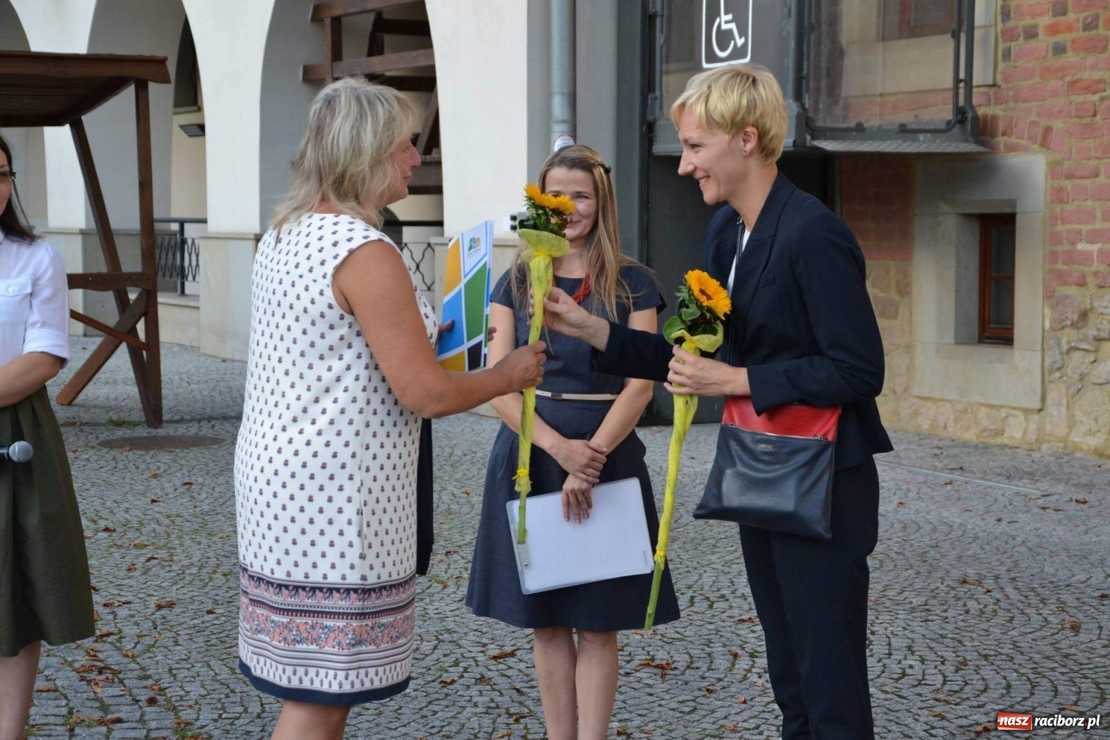 Zdjęcie w galerii na portalu naszraciborz.pl: Przy książęcym stole - wernisaż z degustacją potraw na Zamku Piastowskim wiadomości z regionu