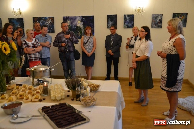 Zdjęcie w galerii na portalu naszraciborz.pl: Przy książęcym stole - wernisaż z degustacją potraw na Zamku Piastowskim wiadomości z regionu