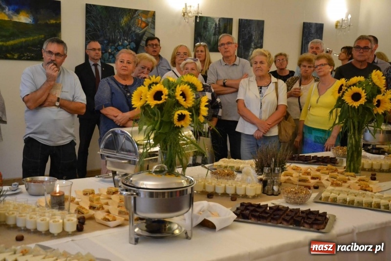 Zdjęcie w galerii na portalu naszraciborz.pl: Przy książęcym stole - wernisaż z degustacją potraw na Zamku Piastowskim wiadomości z regionu