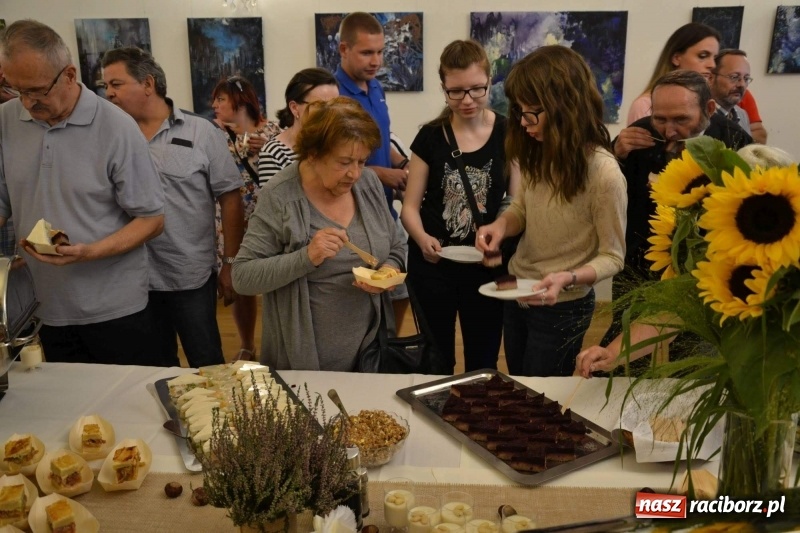 Zdjęcie w galerii na portalu naszraciborz.pl: Przy książęcym stole - wernisaż z degustacją potraw na Zamku Piastowskim wiadomości z regionu