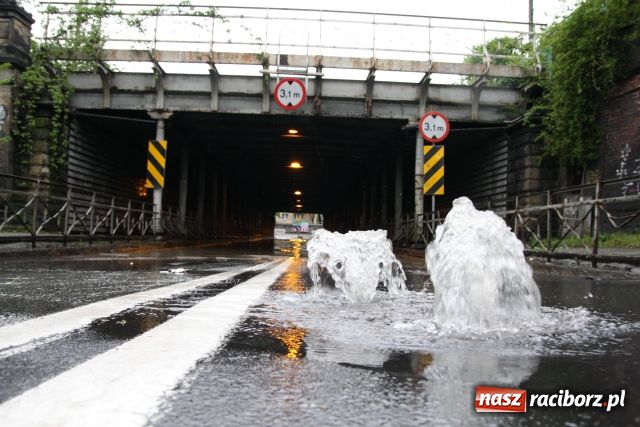 Zdjęcie w galerii na portalu naszraciborz.pl: Racibórz po niespokojnej nocy. Zdjęcia. wiadomości z regionu