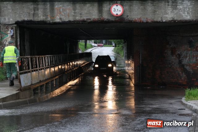Zdjęcie w galerii na portalu naszraciborz.pl: Racibórz po niespokojnej nocy. Zdjęcia. wiadomości z regionu