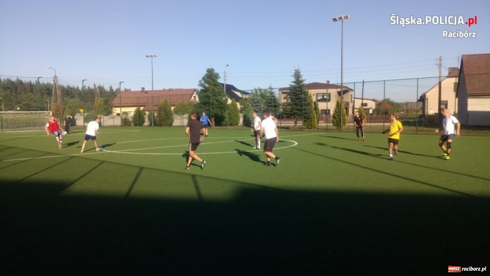 Zdjęcie w galerii na portalu naszraciborz.pl: W Nędzy rywalizowali o puchar komendanta. Najlepsi policjanci z Rydułtów wiadomości z regionu