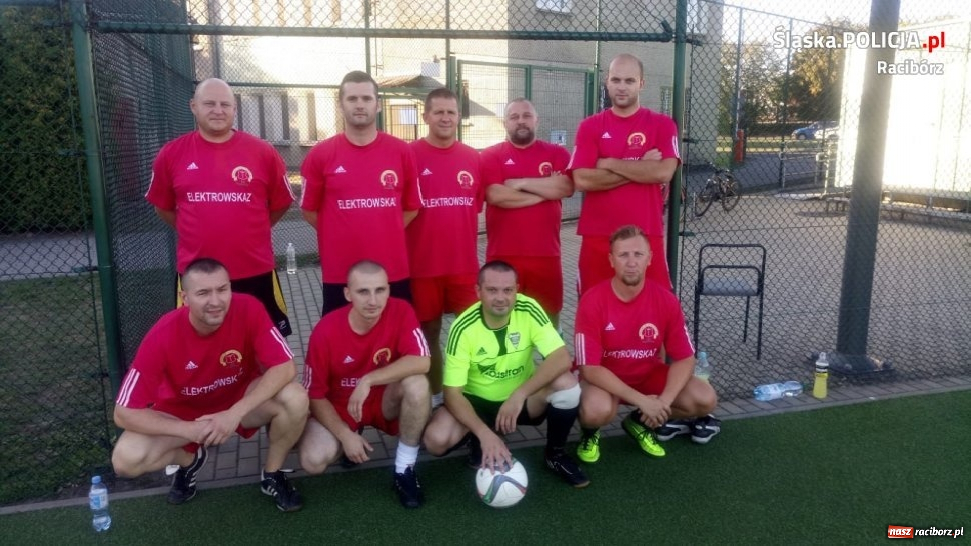 Zdjęcie w galerii na portalu naszraciborz.pl: W Nędzy rywalizowali o puchar komendanta. Najlepsi policjanci z Rydułtów wiadomości z regionu