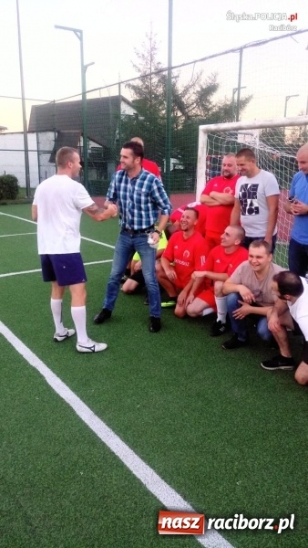 Zdjęcie w galerii na portalu naszraciborz.pl: W Nędzy rywalizowali o puchar komendanta. Najlepsi policjanci z Rydułtów wiadomości z regionu