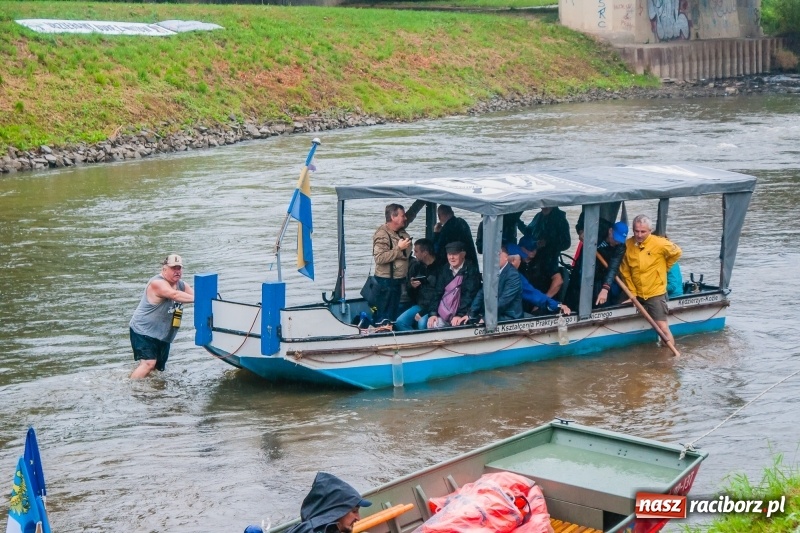 Zdjęcie w galerii na portalu naszraciborz.pl: Rejs Prawdy 2, czyli odzieranie Odry z mitów FOTO i WIDEO wiadomości z regionu