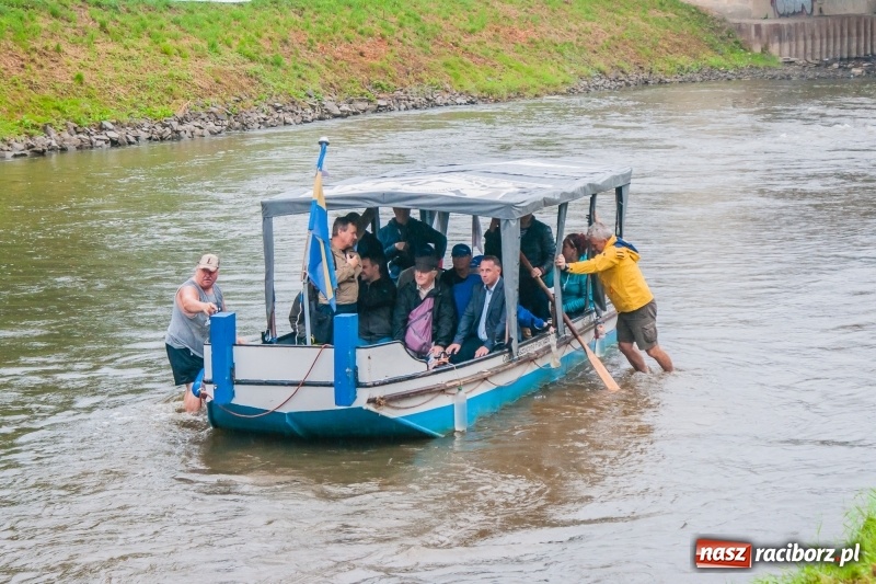 Zdjęcie w galerii na portalu naszraciborz.pl: Rejs Prawdy 2, czyli odzieranie Odry z mitów FOTO i WIDEO wiadomości z regionu