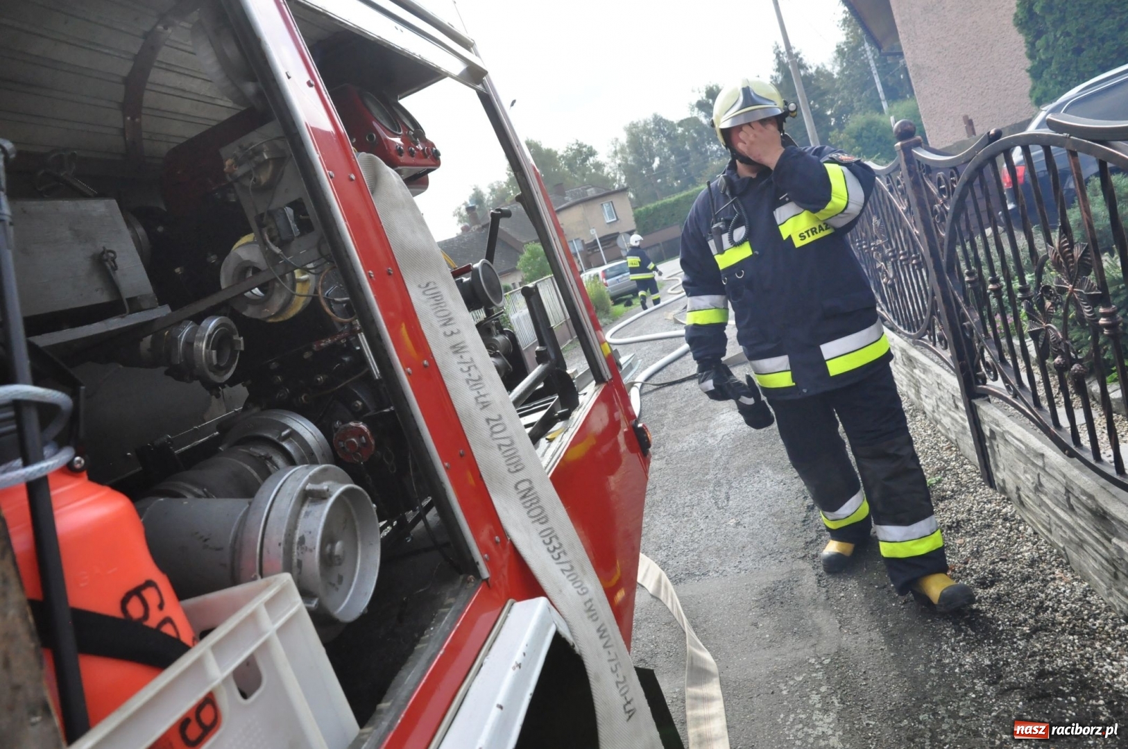 Zdjęcie w galerii na portalu naszraciborz.pl: Pożar w domu seniora! Polsko-czeskie ćwiczenia bojowe w Zabełkowie FOTO i WIDEO wiadomości z regionu