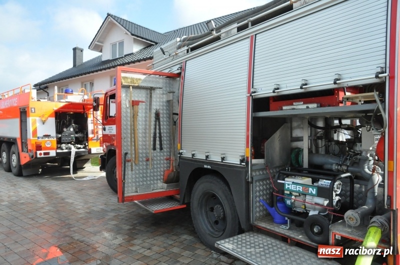 Zdjęcie w galerii na portalu naszraciborz.pl: Pożar w domu seniora! Polsko-czeskie ćwiczenia bojowe w Zabełkowie FOTO i WIDEO wiadomości z regionu