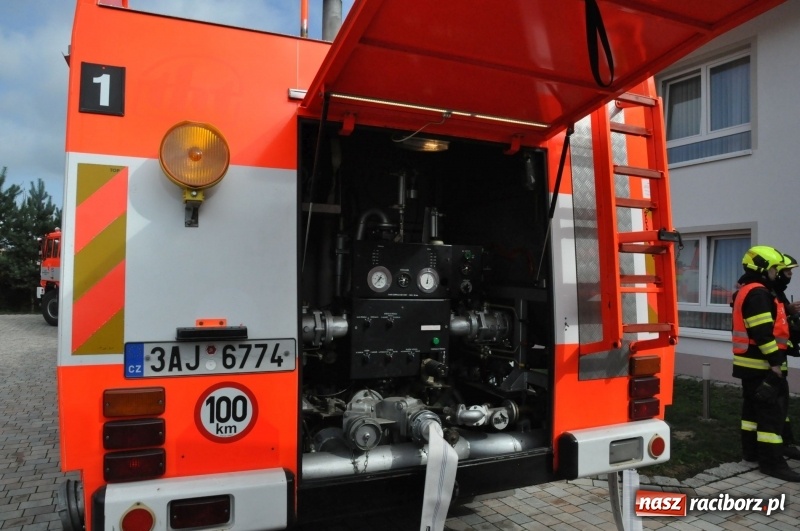 Zdjęcie w galerii na portalu naszraciborz.pl: Pożar w domu seniora! Polsko-czeskie ćwiczenia bojowe w Zabełkowie FOTO i WIDEO wiadomości z regionu