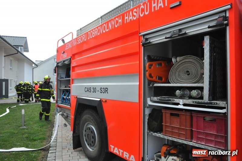 Zdjęcie w galerii na portalu naszraciborz.pl: Pożar w domu seniora! Polsko-czeskie ćwiczenia bojowe w Zabełkowie FOTO i WIDEO wiadomości z regionu