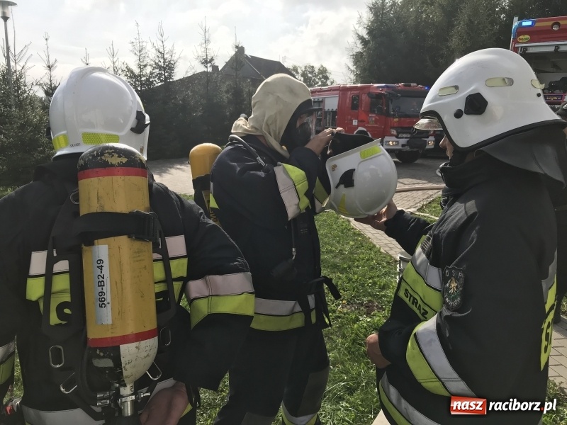 Zdjęcie w galerii na portalu naszraciborz.pl: Pożar w domu seniora! Polsko-czeskie ćwiczenia bojowe w Zabełkowie FOTO i WIDEO wiadomości z regionu