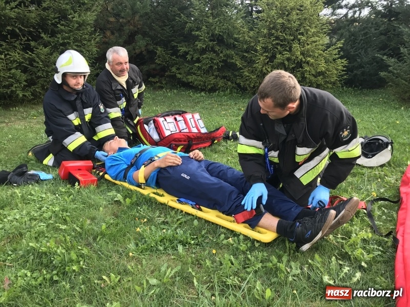 Zdjęcie w galerii na portalu naszraciborz.pl: Pożar w domu seniora! Polsko-czeskie ćwiczenia bojowe w Zabełkowie FOTO i WIDEO wiadomości z regionu