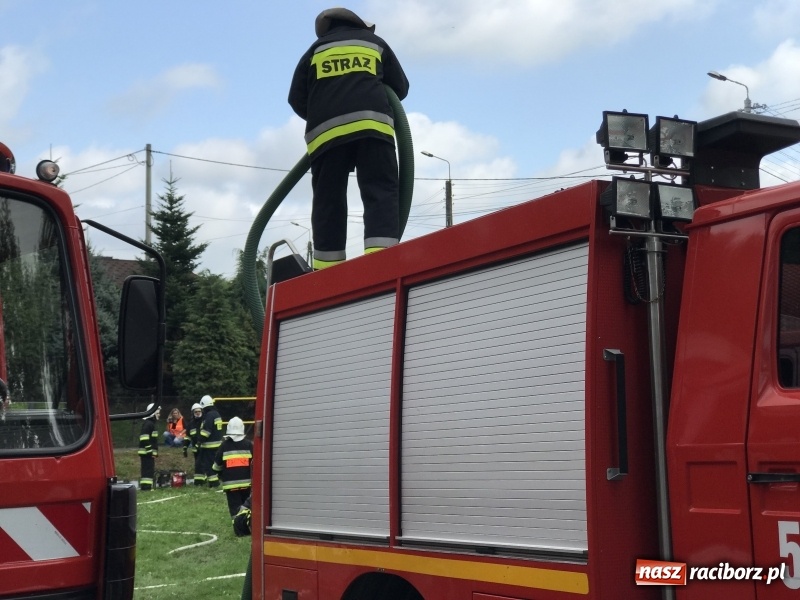 Zdjęcie w galerii na portalu naszraciborz.pl: Pożar w domu seniora! Polsko-czeskie ćwiczenia bojowe w Zabełkowie FOTO i WIDEO wiadomości z regionu