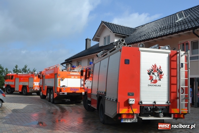 Zdjęcie w galerii na portalu naszraciborz.pl: Pożar w domu seniora! Polsko-czeskie ćwiczenia bojowe w Zabełkowie FOTO i WIDEO wiadomości z regionu