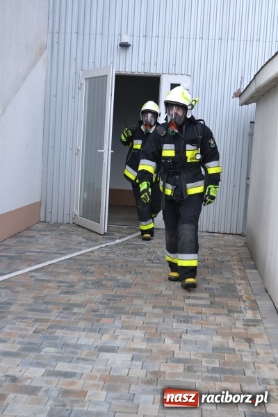 Zdjęcie w galerii na portalu naszraciborz.pl: Pożar w domu seniora! Polsko-czeskie ćwiczenia bojowe w Zabełkowie FOTO i WIDEO wiadomości z regionu