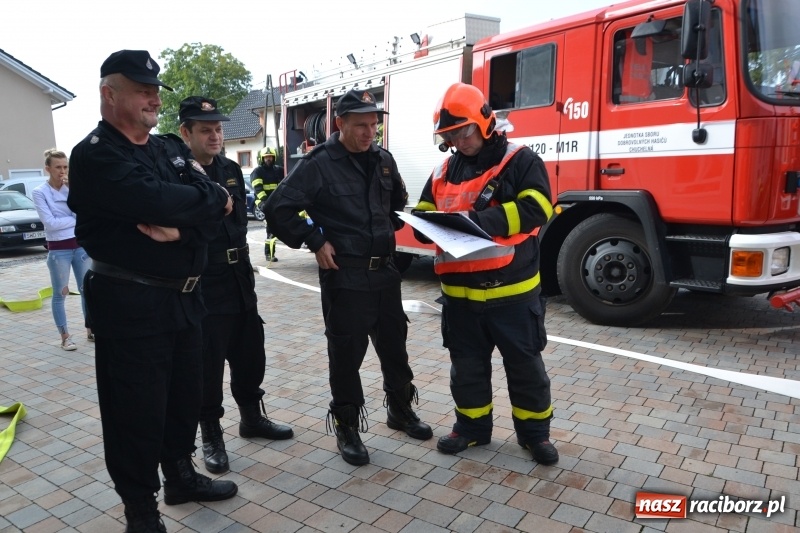 Zdjęcie w galerii na portalu naszraciborz.pl: Pożar w domu seniora! Polsko-czeskie ćwiczenia bojowe w Zabełkowie FOTO i WIDEO wiadomości z regionu