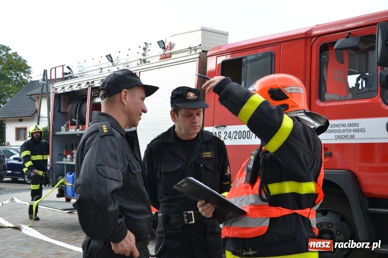 Zdjęcie w galerii na portalu naszraciborz.pl: Pożar w domu seniora! Polsko-czeskie ćwiczenia bojowe w Zabełkowie FOTO i WIDEO wiadomości z regionu