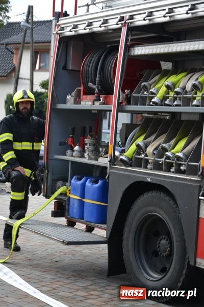 Zdjęcie w galerii na portalu naszraciborz.pl: Pożar w domu seniora! Polsko-czeskie ćwiczenia bojowe w Zabełkowie FOTO i WIDEO wiadomości z regionu