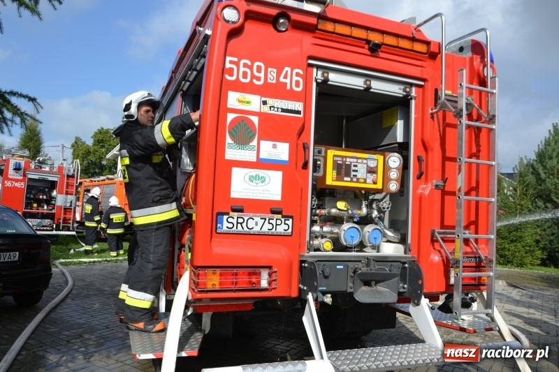 Zdjęcie w galerii na portalu naszraciborz.pl: Pożar w domu seniora! Polsko-czeskie ćwiczenia bojowe w Zabełkowie FOTO i WIDEO wiadomości z regionu