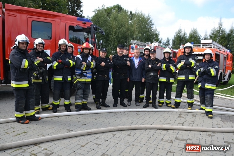 Zdjęcie w galerii na portalu naszraciborz.pl: Pożar w domu seniora! Polsko-czeskie ćwiczenia bojowe w Zabełkowie FOTO i WIDEO wiadomości z regionu