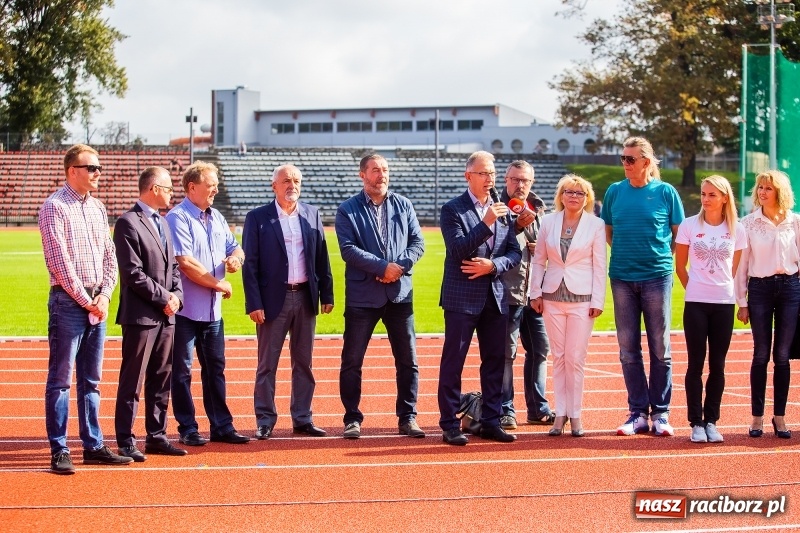 Zdjęcie w galerii na portalu naszraciborz.pl: Lekkoatletyczne Mistrzostwa Polski w Raciborzu wiadomości z regionu