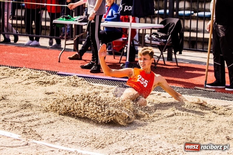 Zdjęcie w galerii na portalu naszraciborz.pl: Lekkoatletyczne Mistrzostwa Polski w Raciborzu wiadomości z regionu