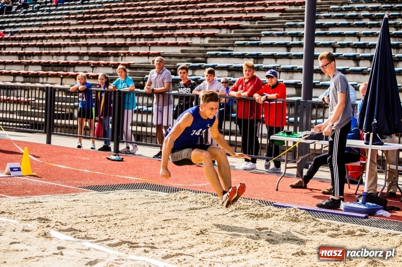 Zdjęcie w galerii na portalu naszraciborz.pl: Lekkoatletyczne Mistrzostwa Polski w Raciborzu wiadomości z regionu