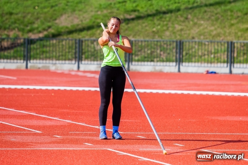 Zdjęcie w galerii na portalu naszraciborz.pl: Lekkoatletyczne Mistrzostwa Polski w Raciborzu wiadomości z regionu