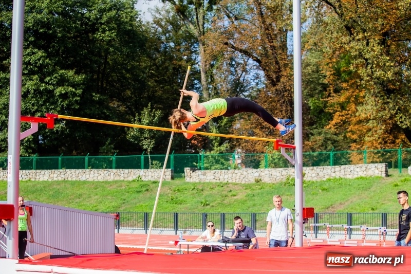 Zdjęcie w galerii na portalu naszraciborz.pl: Lekkoatletyczne Mistrzostwa Polski w Raciborzu wiadomości z regionu