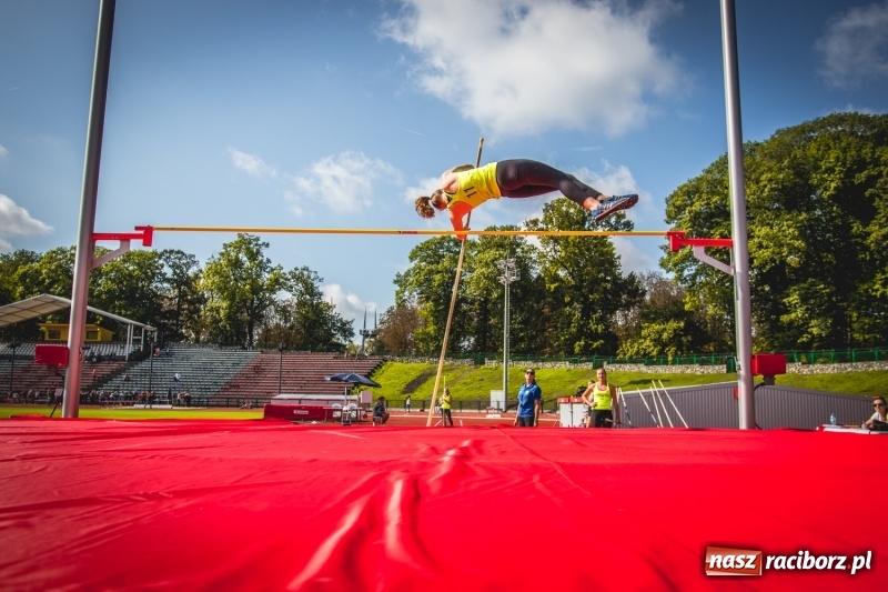 Zdjęcie w galerii na portalu naszraciborz.pl: Lekkoatletyczne Mistrzostwa Polski w Raciborzu wiadomości z regionu