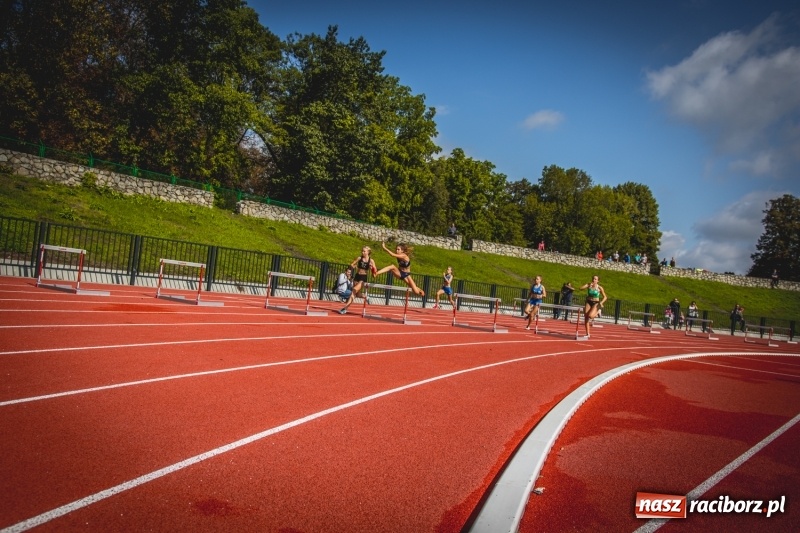Zdjęcie w galerii na portalu naszraciborz.pl: Lekkoatletyczne Mistrzostwa Polski w Raciborzu wiadomości z regionu