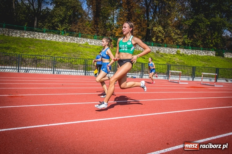Zdjęcie w galerii na portalu naszraciborz.pl: Lekkoatletyczne Mistrzostwa Polski w Raciborzu wiadomości z regionu