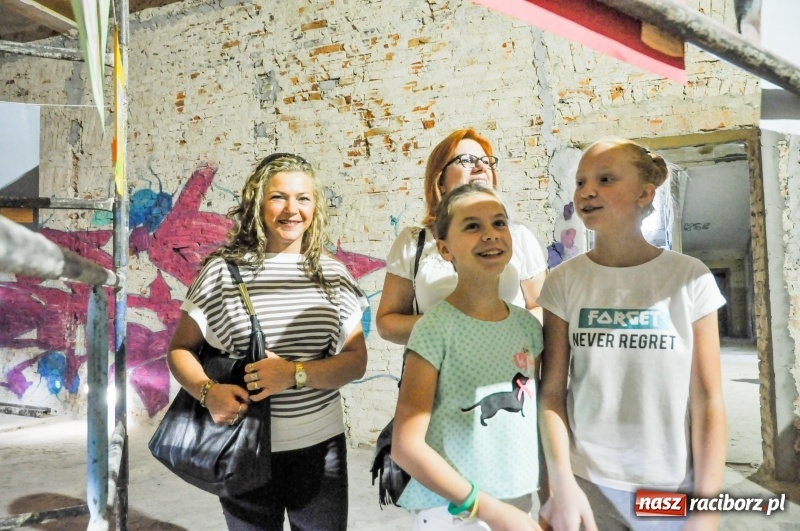 Zdjęcie w galerii na portalu naszraciborz.pl: Pałac w Rzuchowie wstaje z ruin. Tak dziś wyglądają jego wnętrza  wiadomości z regionu