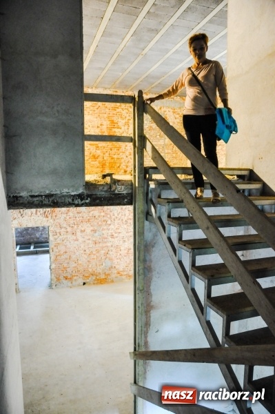 Zdjęcie w galerii na portalu naszraciborz.pl: Pałac w Rzuchowie wstaje z ruin. Tak dziś wyglądają jego wnętrza  wiadomości z regionu