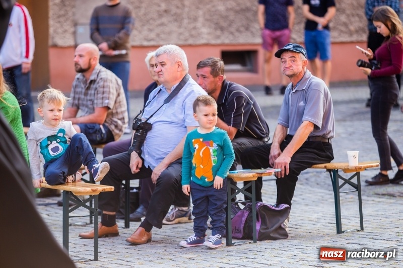 Zdjęcie w galerii na portalu naszraciborz.pl: XXVII Festiwal Spotkałem Pana. DZIEŃ PIERWSZY  wiadomości z regionu