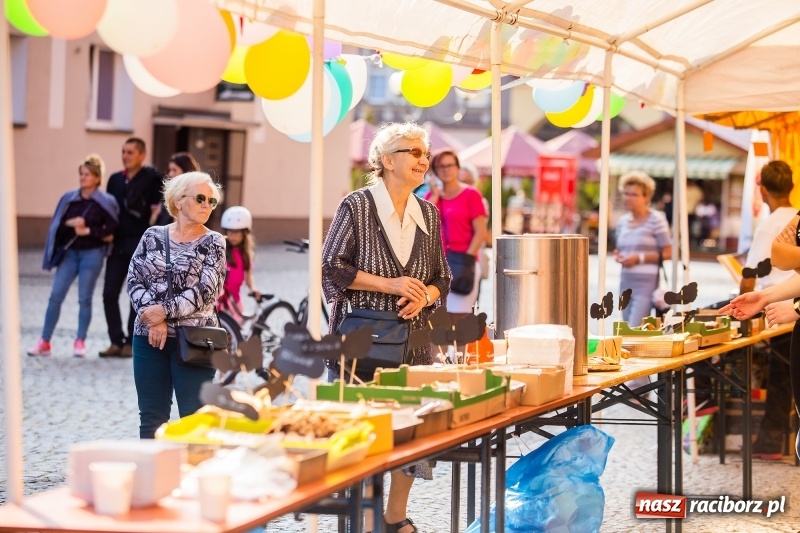 Zdjęcie w galerii na portalu naszraciborz.pl: XXVII Festiwal Spotkałem Pana. DZIEŃ PIERWSZY  wiadomości z regionu