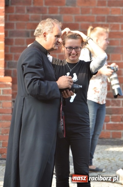 Zdjęcie w galerii na portalu naszraciborz.pl: XXVII Festiwal Spotkałem Pana. DZIEŃ PIERWSZY  wiadomości z regionu