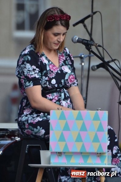 Zdjęcie w galerii na portalu naszraciborz.pl: XXVII Festiwal Spotkałem Pana. DZIEŃ PIERWSZY  wiadomości z regionu