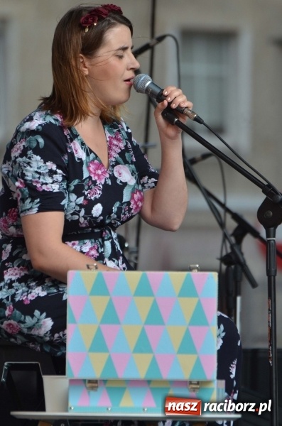 Zdjęcie w galerii na portalu naszraciborz.pl: XXVII Festiwal Spotkałem Pana. DZIEŃ PIERWSZY  wiadomości z regionu