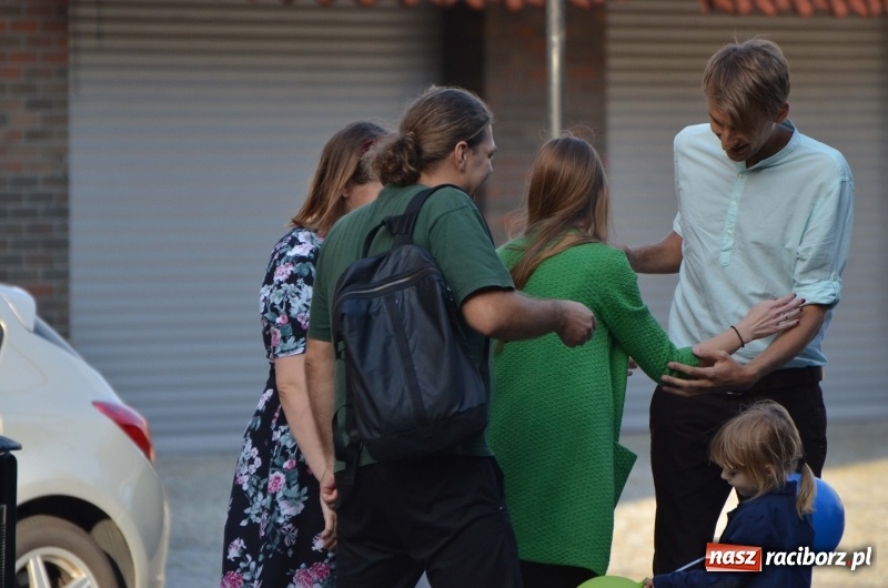 Zdjęcie w galerii na portalu naszraciborz.pl: XXVII Festiwal Spotkałem Pana. DZIEŃ PIERWSZY  wiadomości z regionu