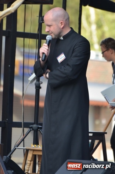 Zdjęcie w galerii na portalu naszraciborz.pl: XXVII Festiwal Spotkałem Pana. DZIEŃ PIERWSZY  wiadomości z regionu