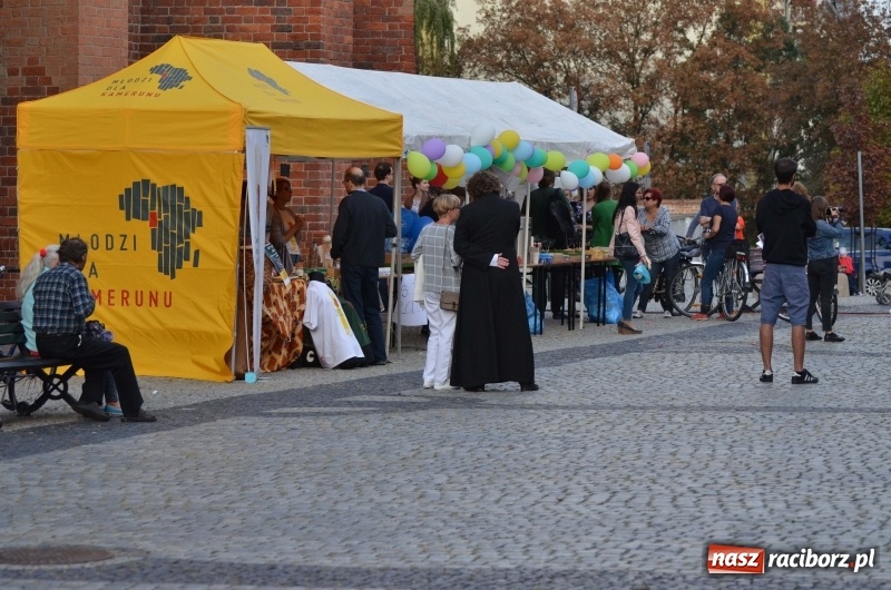 Zdjęcie w galerii na portalu naszraciborz.pl: XXVII Festiwal Spotkałem Pana. DZIEŃ PIERWSZY  wiadomości z regionu