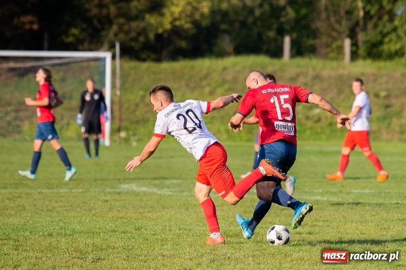 Zdjęcie w galerii na portalu naszraciborz.pl: Dobra passa Unitów trwa. MRKS Czechowice-Dziedzice pokonany wiadomości z regionu