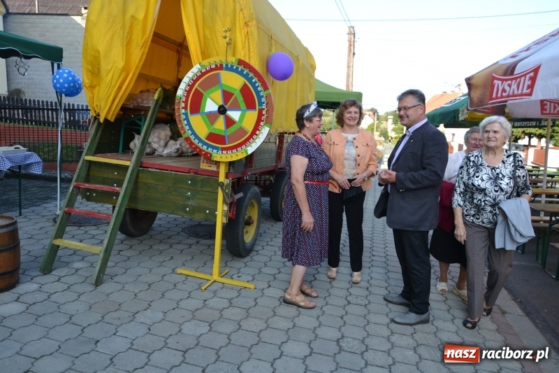 Zdjęcie w galerii na portalu naszraciborz.pl: Rokendrolowy Kartoffelfest w Bolesławiu  wiadomości z regionu